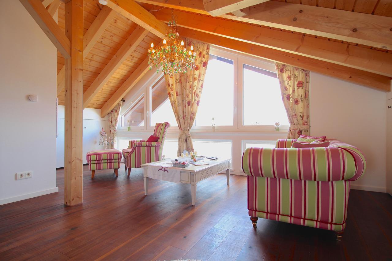 Himmelschloesschen & Chalet Rose Garmisch-Partenkirchen Exterior foto